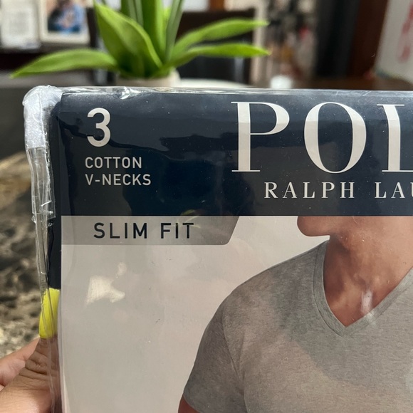 Polo Ralph Lauren 3 Cotton V necks Slim Fit - Picture 3 of 8